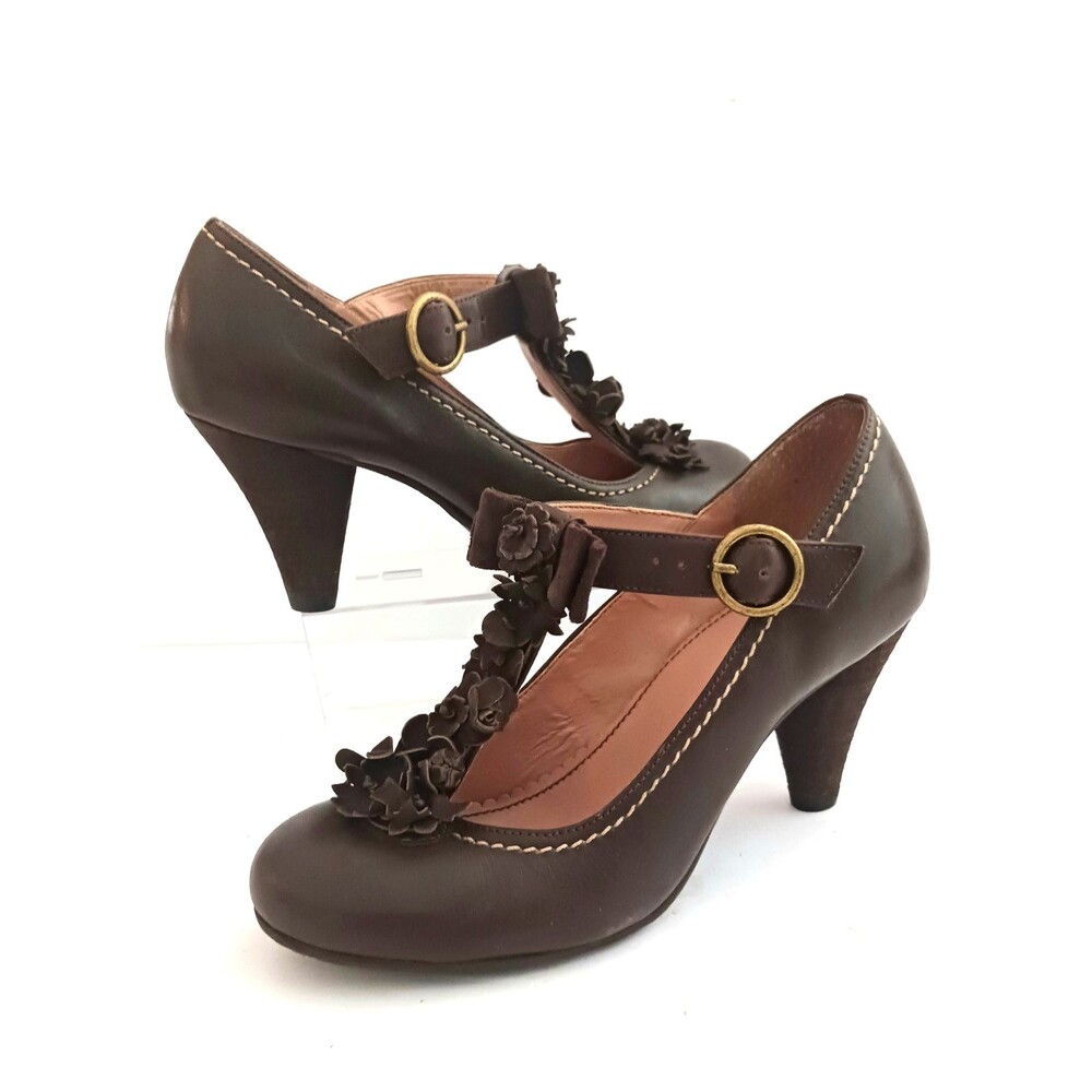 Miss Albright Anthropologie Rensselaer T Strap Brown Leather Pump Floral Trim 38